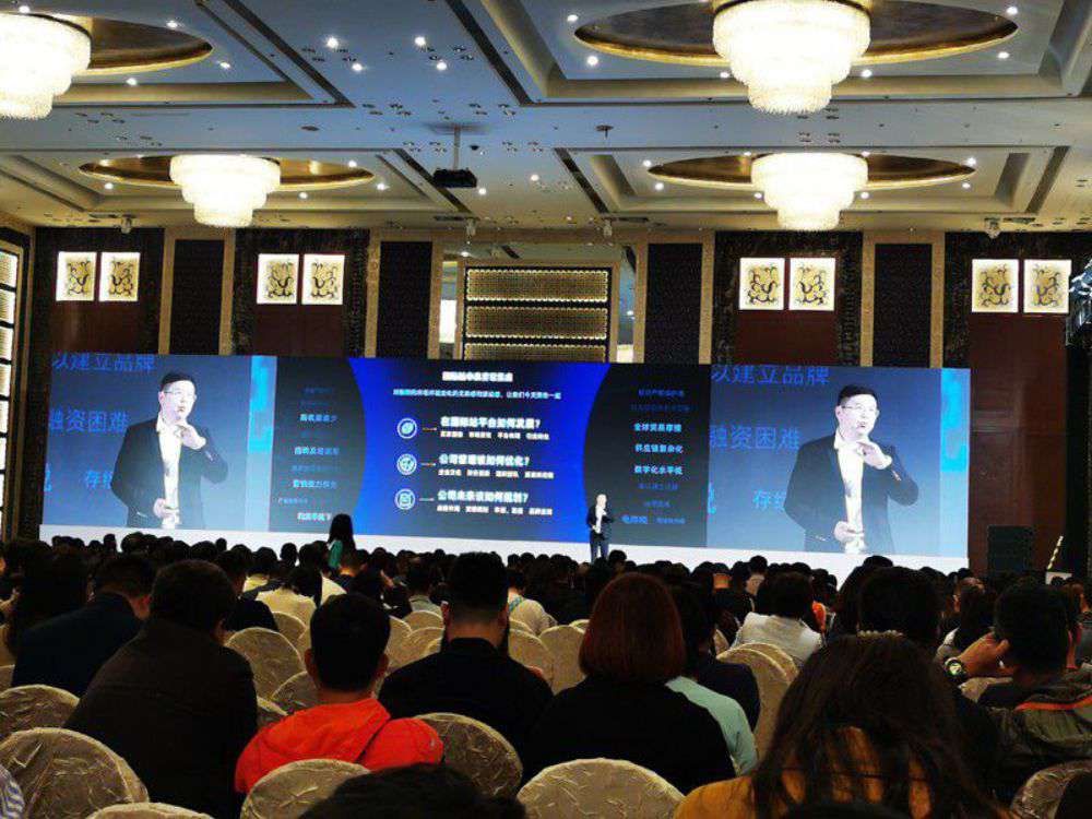 1576810214434403.jpg LED泛光灯|LED 下灯|LED 高湾灯|LED隧路灯|不明飞行物LED高湾灯