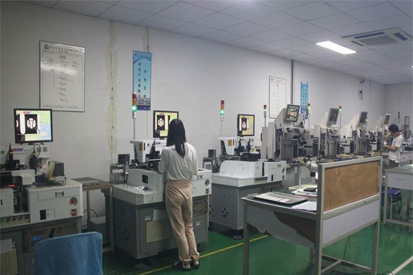 ���˽����ܺ���LED��������ɶ������